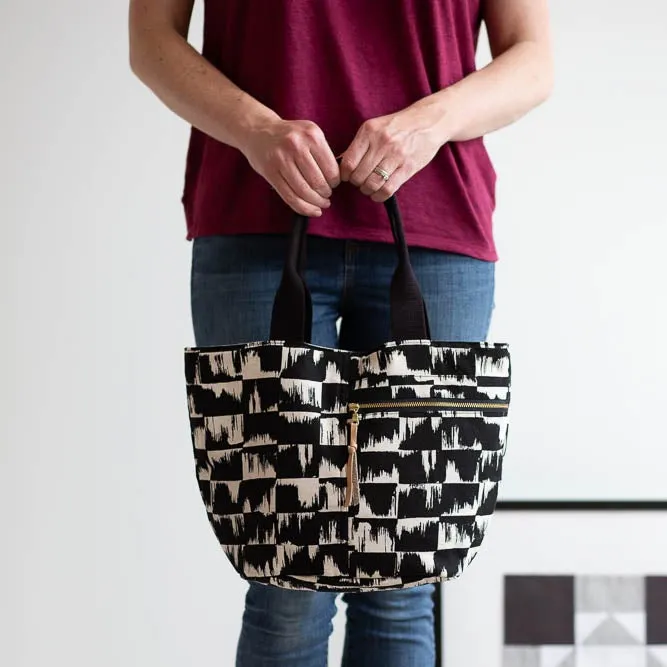 Crescent Tote - Noodlehead